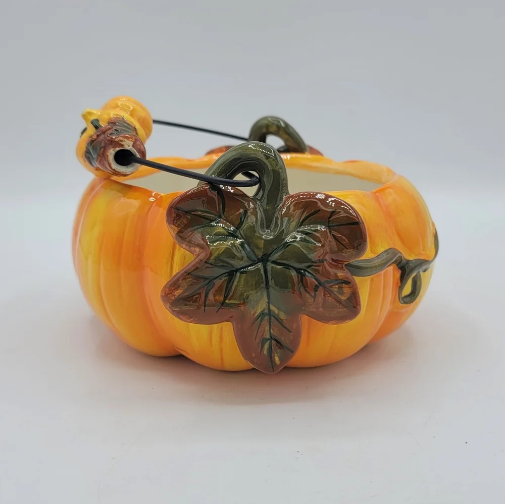 Ceramic Pumpkin Bowls Set of 2 Fall Harvest Halloween Candy Dish Centerpiece Dec